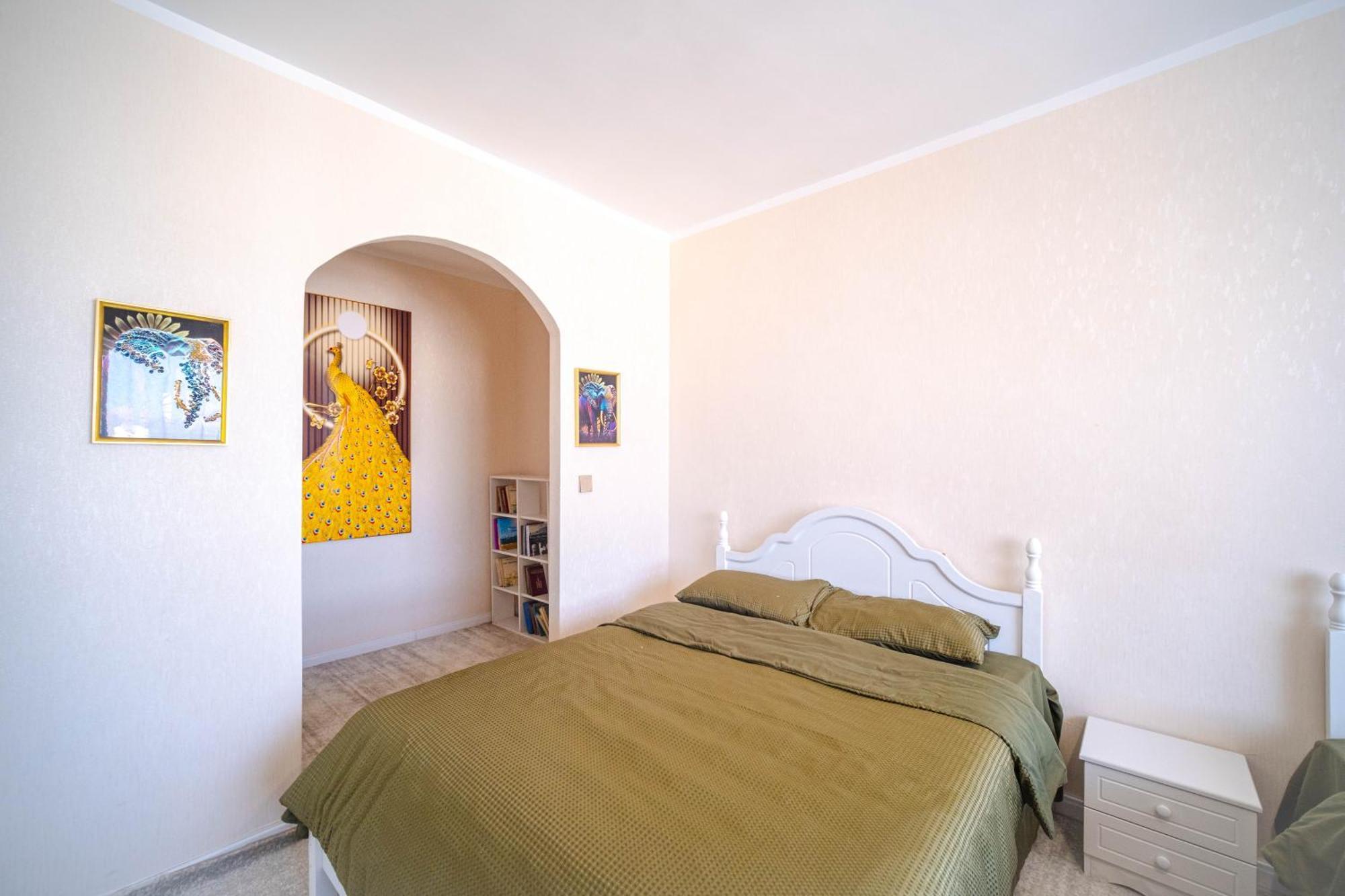Eagle Town Serviced Apartment Улан-Батор Екстер'єр фото